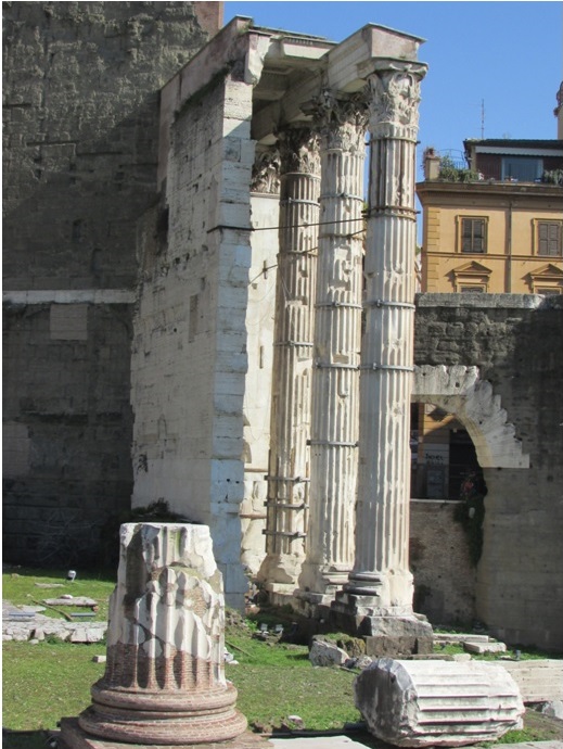 Fórum de Augusto. Colunas do Templo de Marte